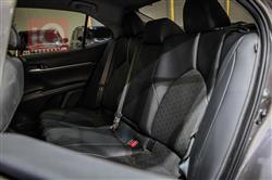 تۆیۆتا کامری